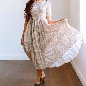 SABRINA SMOCK DETAILED DRESS II LUCY AVE